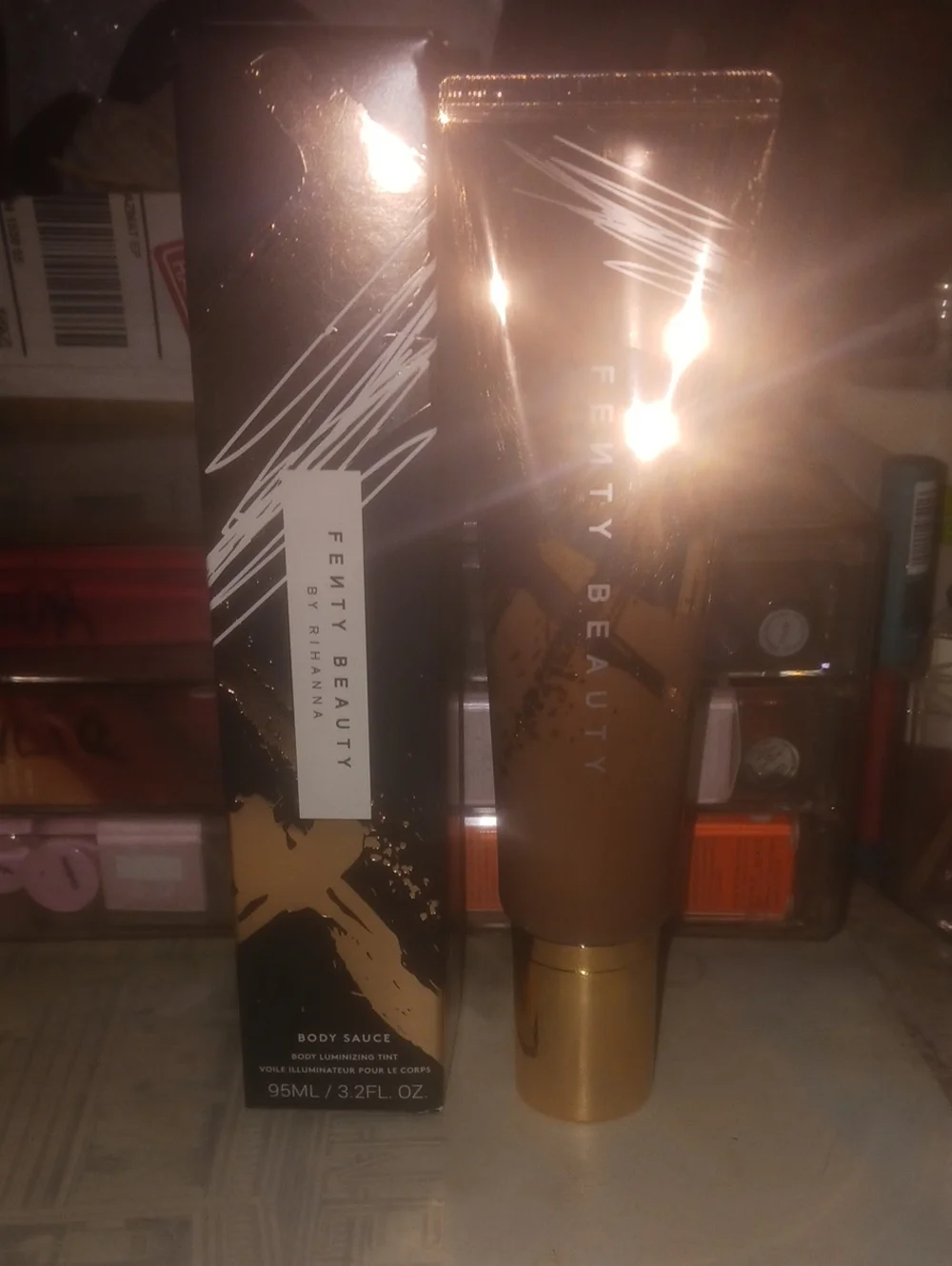 Fenty Beauty Body Sauce Luminizing Tint